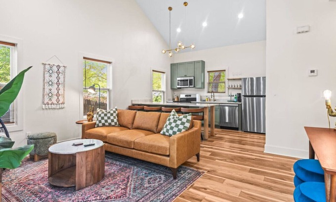 East Side House | Hot Tub | Pet-Friendly | The Beacon Retreat