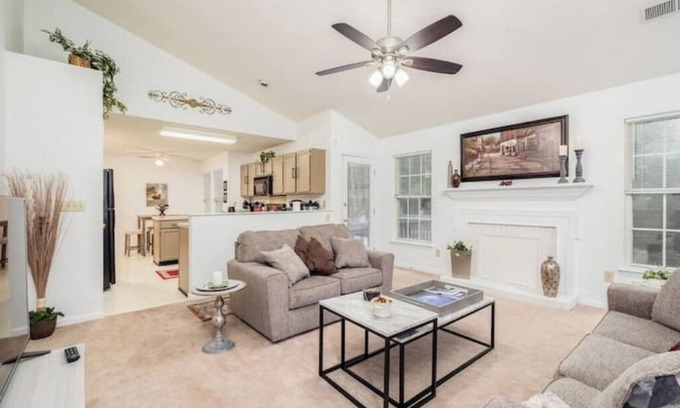 Matthews House | Hot Tub - Suburban - Comfy