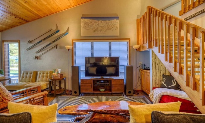 Pagosa Springs House | Hot Tub Tranquil Oasis Near the Lake