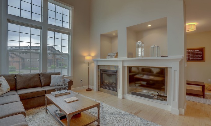 Southern Crossing House | Hot Tub, Updated, Outdoor Spaces, Steps to Old Mill and River