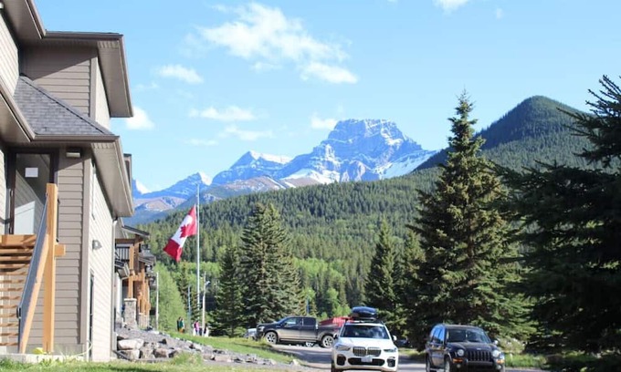 Copperstone Resort Condo | Hot Tub | Walkout Patio to River |Mountain Getaway