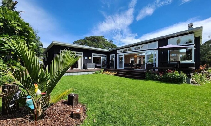 Coromandel Forest Park House | Hot Water Beach Escape, Hot Water Beach Escape