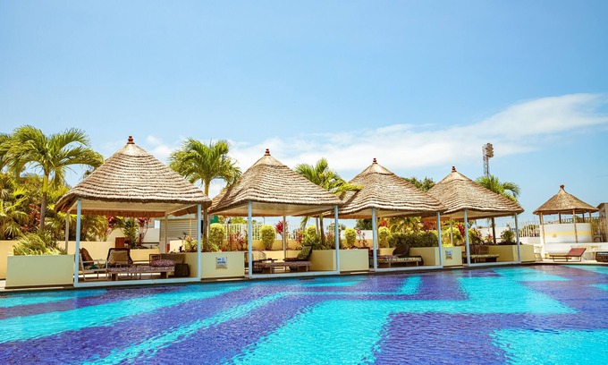 Lome Hotel | Hotel 2 Fevrier, Lome