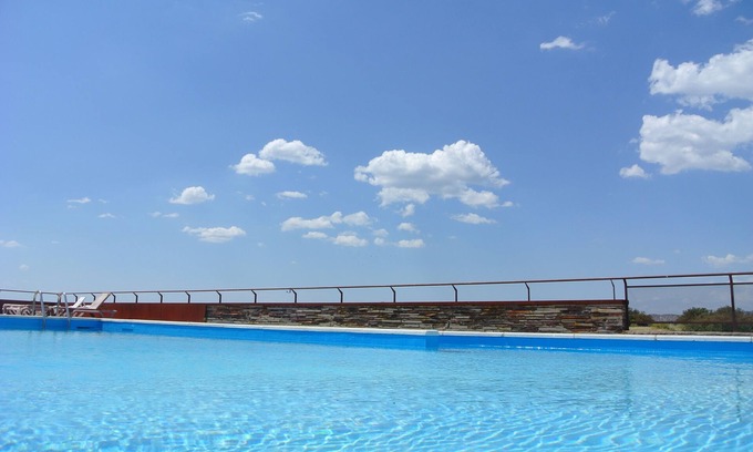 Torrejon El Rubio Hotel | Hotel 4* Parque de Monfragüe