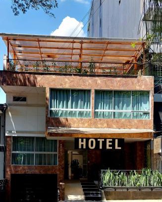 Estadio Hotel | HOTEL A & A SANTA ALEJANDRIA