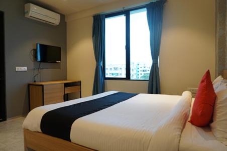 Chakan Hotel | Hotel Aarti Executive