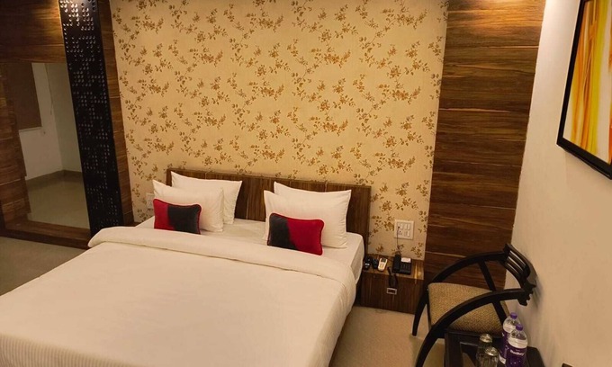 Bhopal Hotel | Hotel Abhinandan