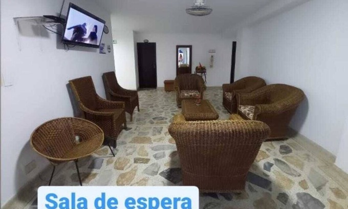 Caucasia Hotel | Hotel Acapulco Caucasia