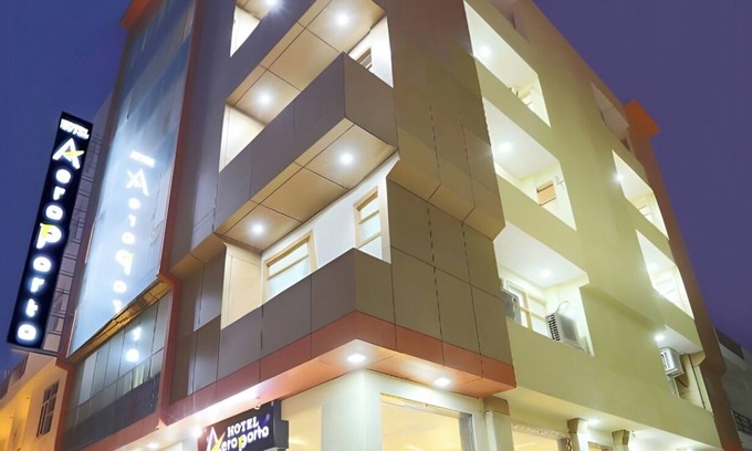 South West House | Hotel aeroporto