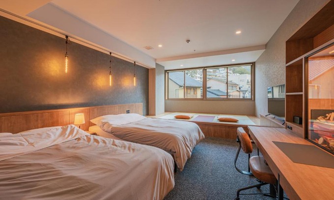 Kita Ward Hotel | HOTEL ALGO