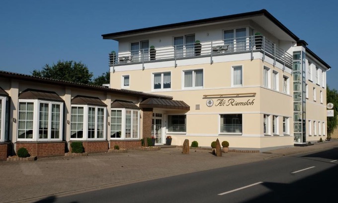 Melle Hotel | Hotel Alt Riemsloh