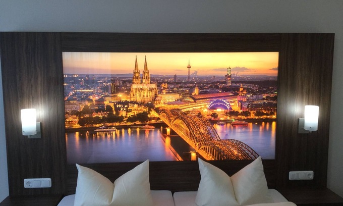 Rhein-Erft-Kreis District Hotel | Hotel Am Freischuetz