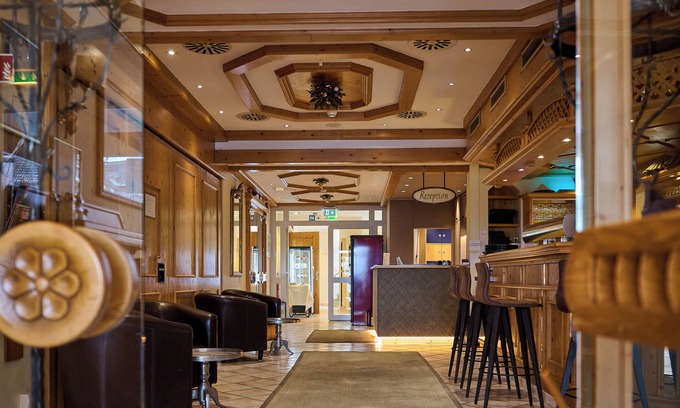 Neutraubling Hotel | Hotel am See