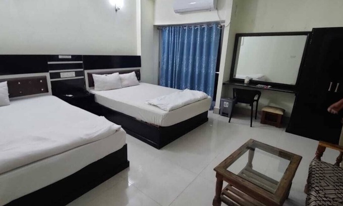 Latachapli Hotel | Hotel Aman International