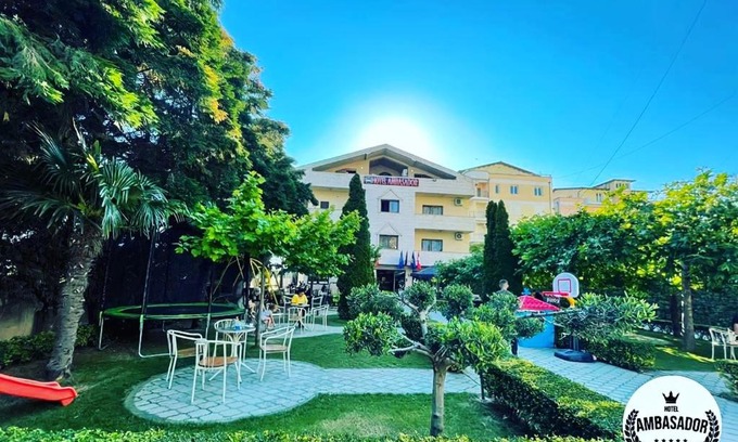 Lezhe Hotel | Hotel Ambasador Garden
