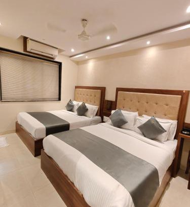 Kamathipura Hotel | Hotel Amber Palace