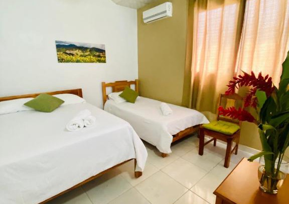 Santiago Hotel | Hotel Ana Mary
