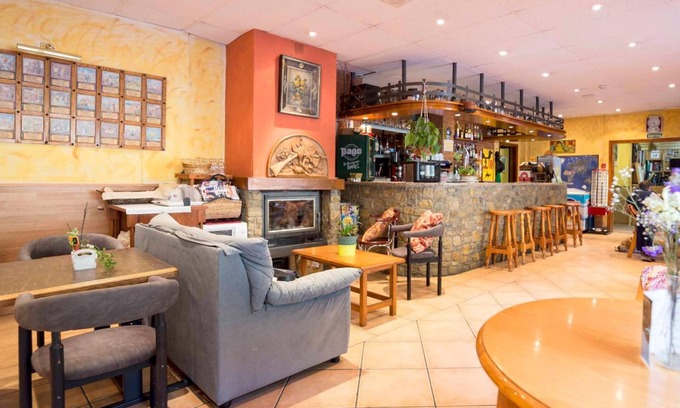 La Cortinada Hotel | Hotel Antic