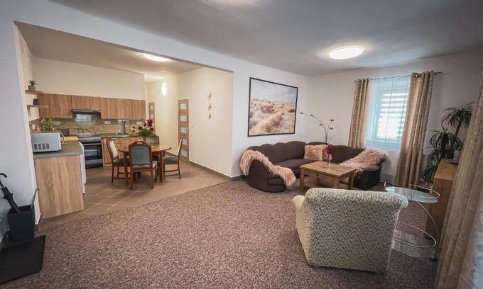 Rumburk Hotel | Hotel Apartment Faraon