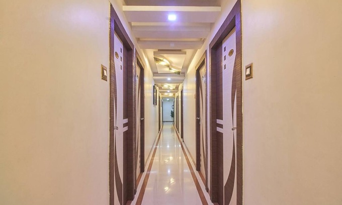 Vashi Hotel | Hotel Apex
