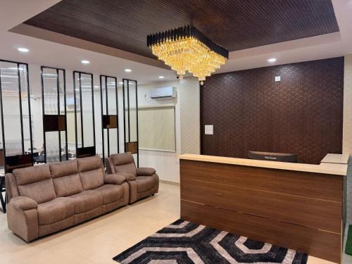 Shamshabad Hotel | Hotel Apex Inn Hyderabad Airport