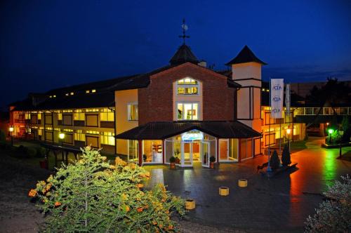 Kanjiza Hotel | Hotel Aqua Panon