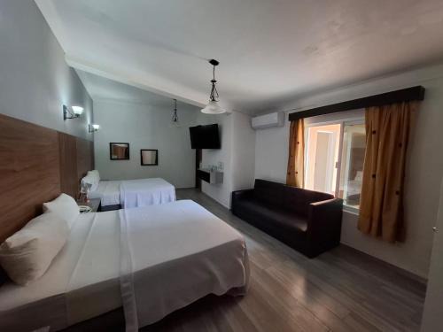 Guadalajara Municipality Hotel | Hotel Aquiles