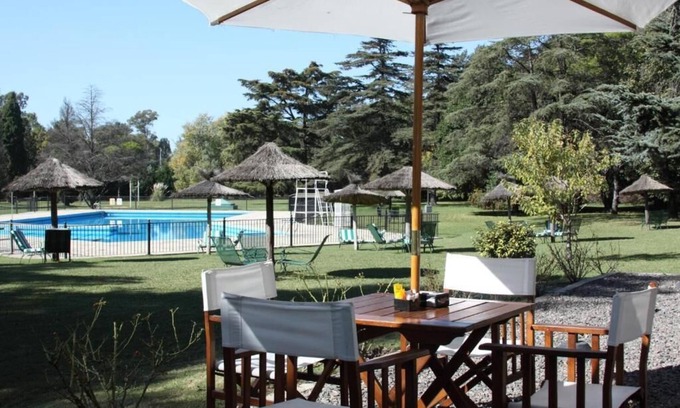 San Nicolas de los Arroyos Hotel | Hotel Colonial San Nicolás