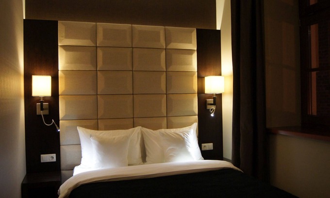 Brzeg Hotel | Hotel Arte