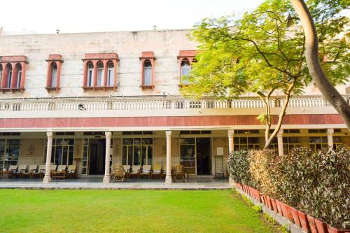 Pink City Hotel | Hotel Arya Niwas