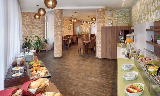 Benesov Bed & Breakfast | hotel Atlas