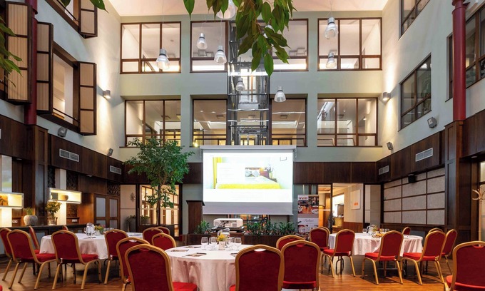 Zlin Hotel | Hotel Baltaci Atrium