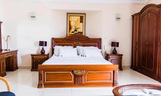 Freetown Hotel | Hotel Barmoi