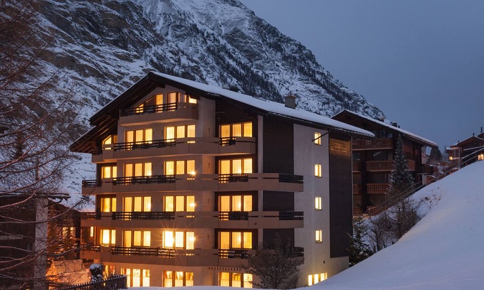 Zermatt Hotel | Hotel Basecamp