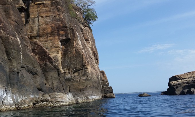 Trincomalee Hotel | Hotel, beach and Water Sports