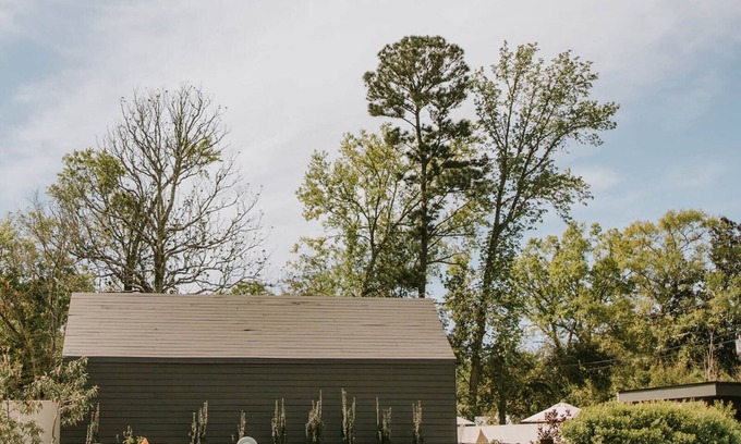 Biloxi Cabin | Hotel Beatnik