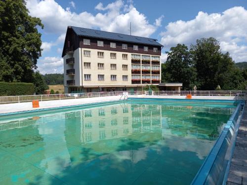 Jetrichovice Hotel | Hotel Bellevue
