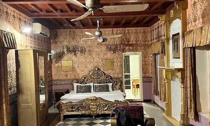 Bikaner Hotel | Hotel Bhairon Vilas