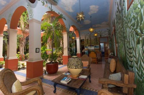 Zona Paseo Montejo Hotel | Hotel Boutique Casa San Angel