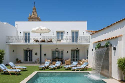 Medina de las Torres Hotel | Hotel Boutique iulia 5 Estrellas
