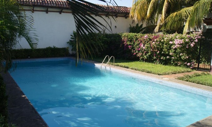 Leon Hotel | Hotel Cacique Adiact