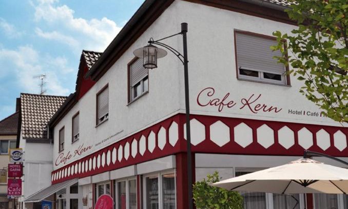 Grossostheim Hotel | Hotel Cafe Kern