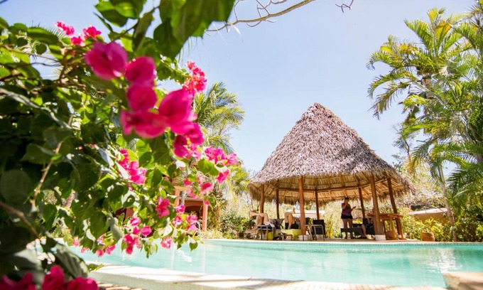 Palm Beach Estates Hotel | Hotel Cantarana