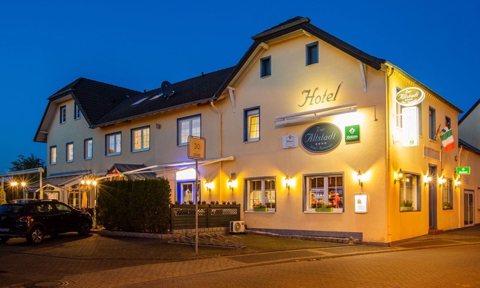 Effeld Hotel | Hotel CASA Altstadt