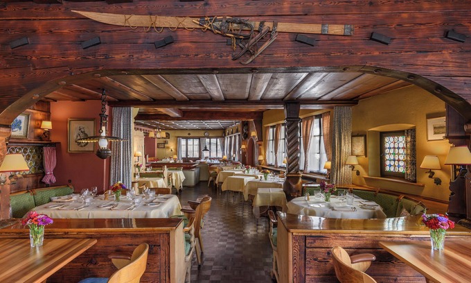 Klosters Platz Hotel | Hotel Chesa Grischuna