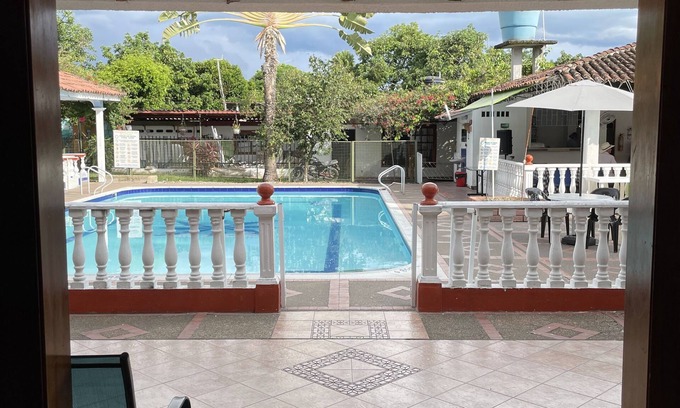 San Sebastian de Mariquita Hotel | hotel campestre yj