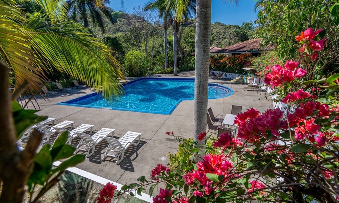 Mercedes Hotel | Hotel Colinas del Sol