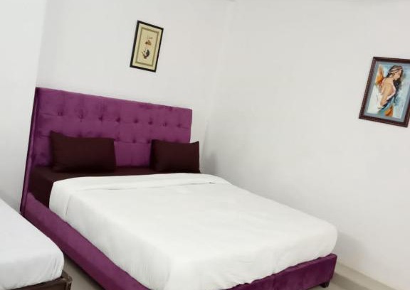 Surat House | HOTEL COMFORT