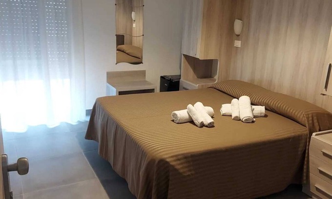 Cagnona Hotel | Hotel Concorde* directly on the sea with breakfast included