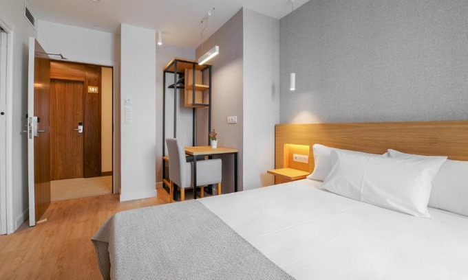 San Cibrao Das Vinas Hotel | Hotel Condado Ourense